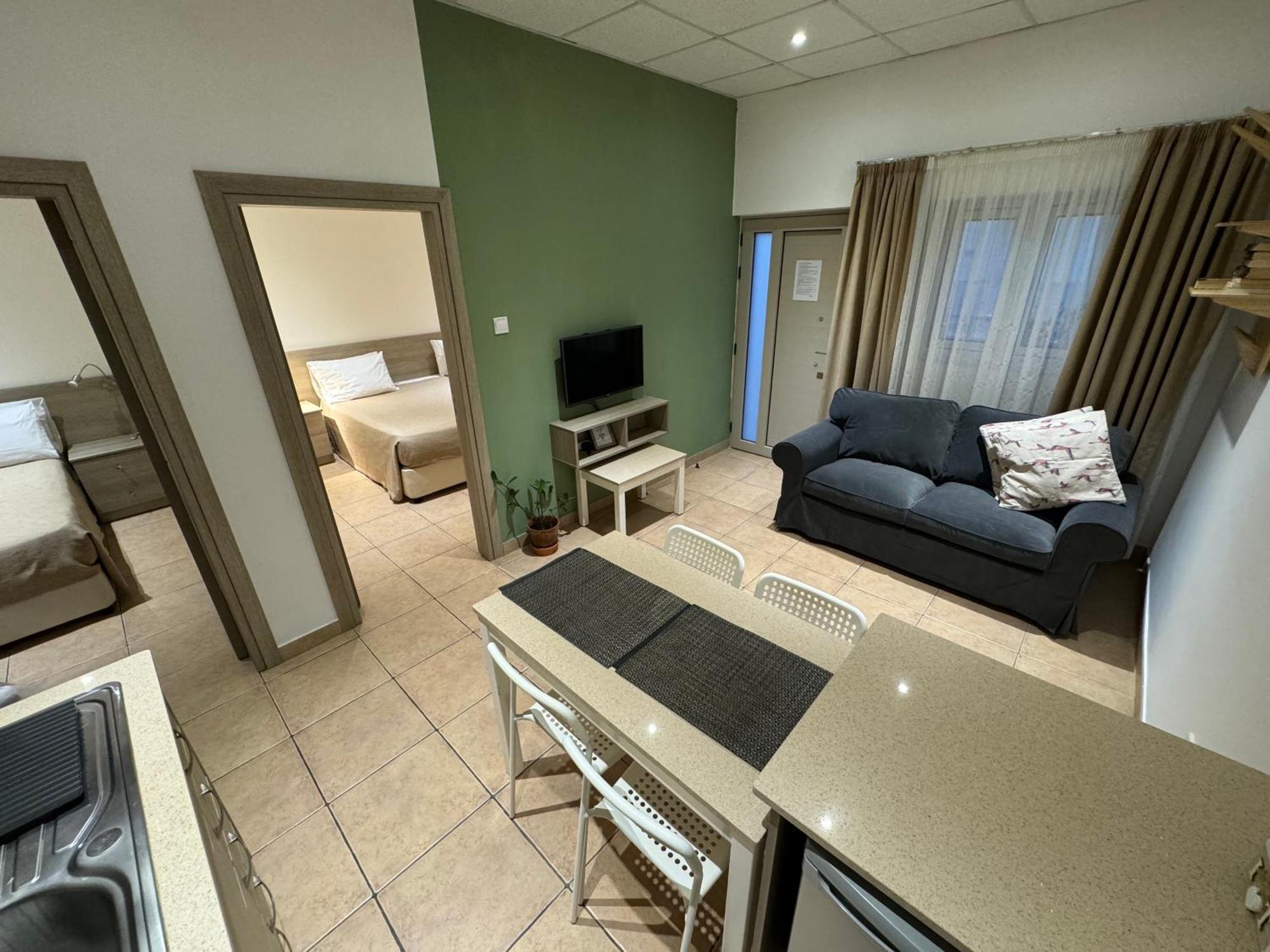 Topikos Apartments Aya Napa Dış mekan fotoğraf