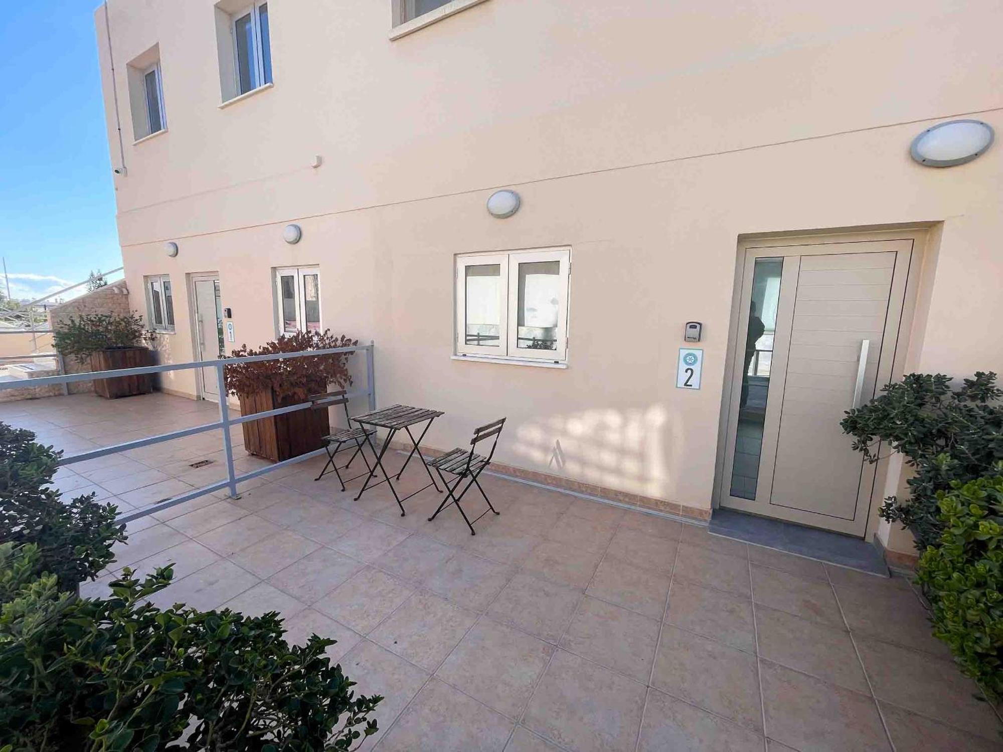 Topikos Apartments Aya Napa Oda fotoğraf