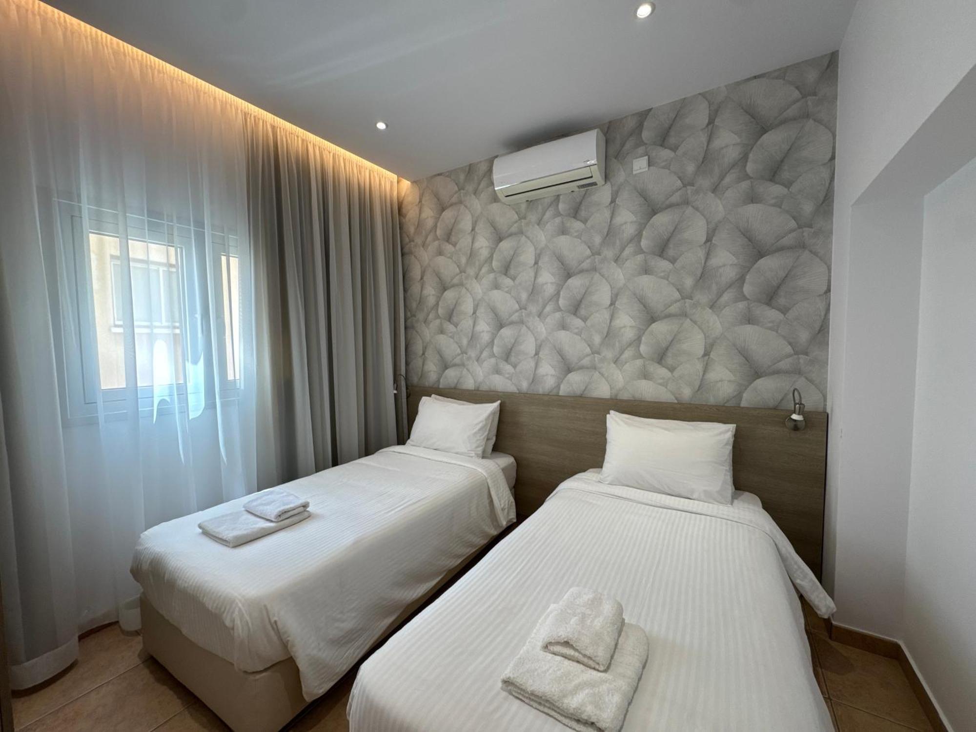 Topikos Apartments Aya Napa Dış mekan fotoğraf