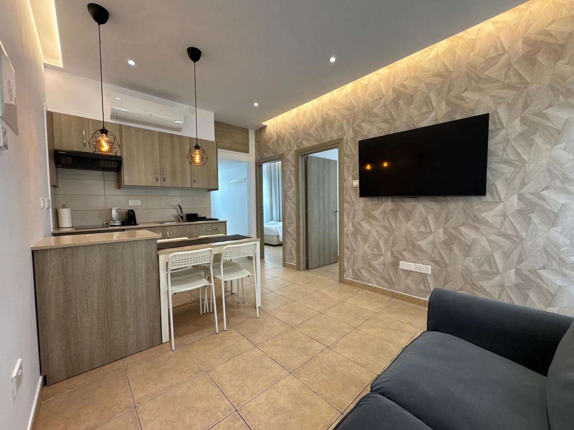 Topikos Apartments Aya Napa Dış mekan fotoğraf