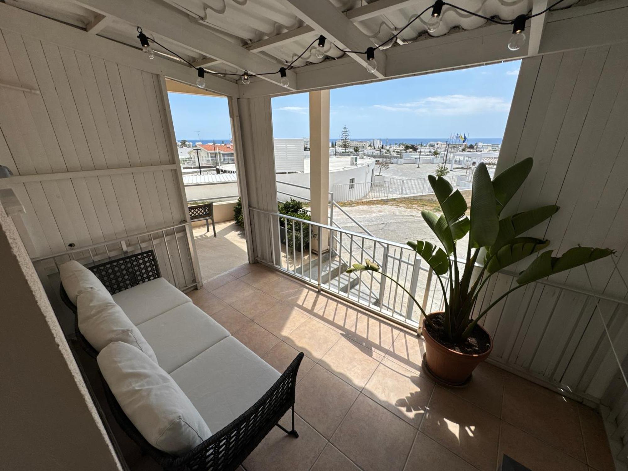 Topikos Apartments Aya Napa Dış mekan fotoğraf