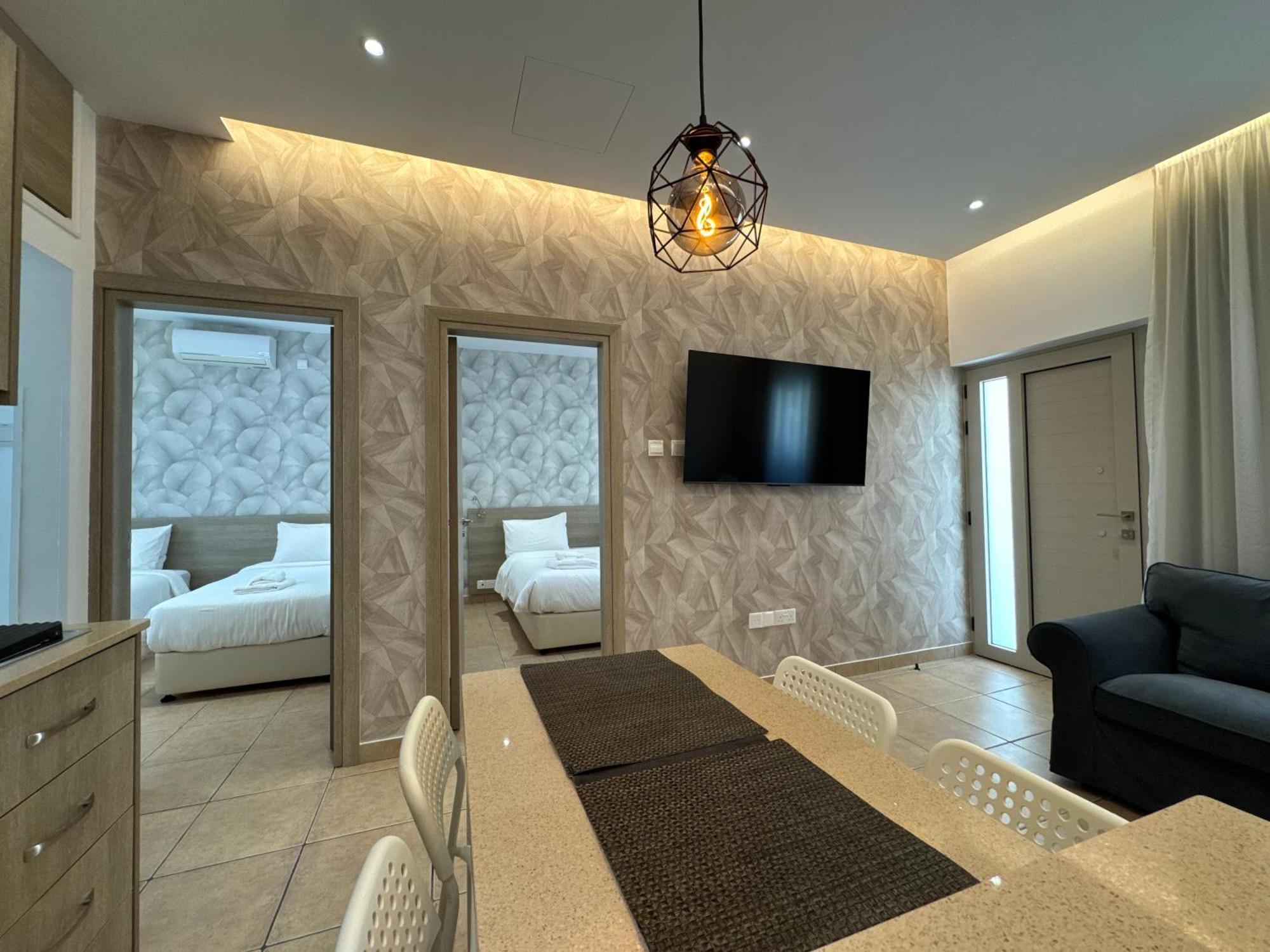 Topikos Apartments Aya Napa Dış mekan fotoğraf